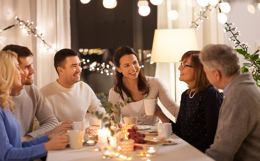 These holiday communication tips for people with hearing loss can help you navigate classic holiday activities.
