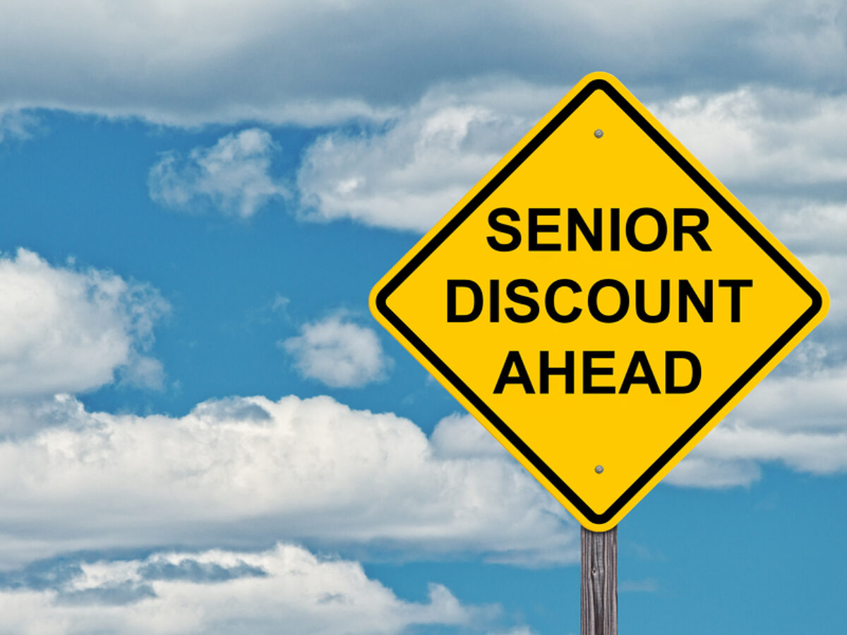How to Compare Senior Discounts With Other Deals