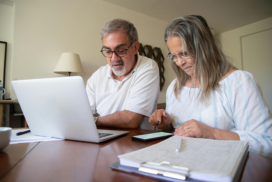 Knowing how to create a hearing loss support group can help you create community and make new friends.