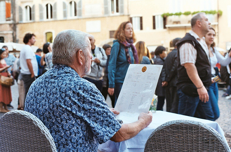 These tips on navigating language difference and hearing loss during travel can help you have a more relaxing, stress-free vacation.