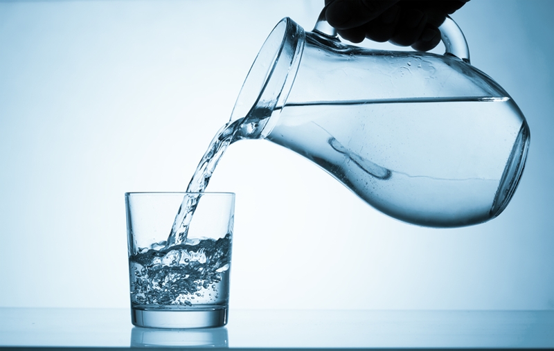 Try to keep a glass of water nearby at all times during the summer to remind yourself to drink plenty of fluids.